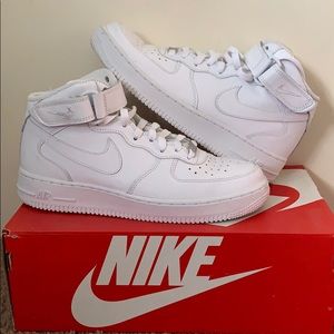 Nike Air Force 1 Shoes
